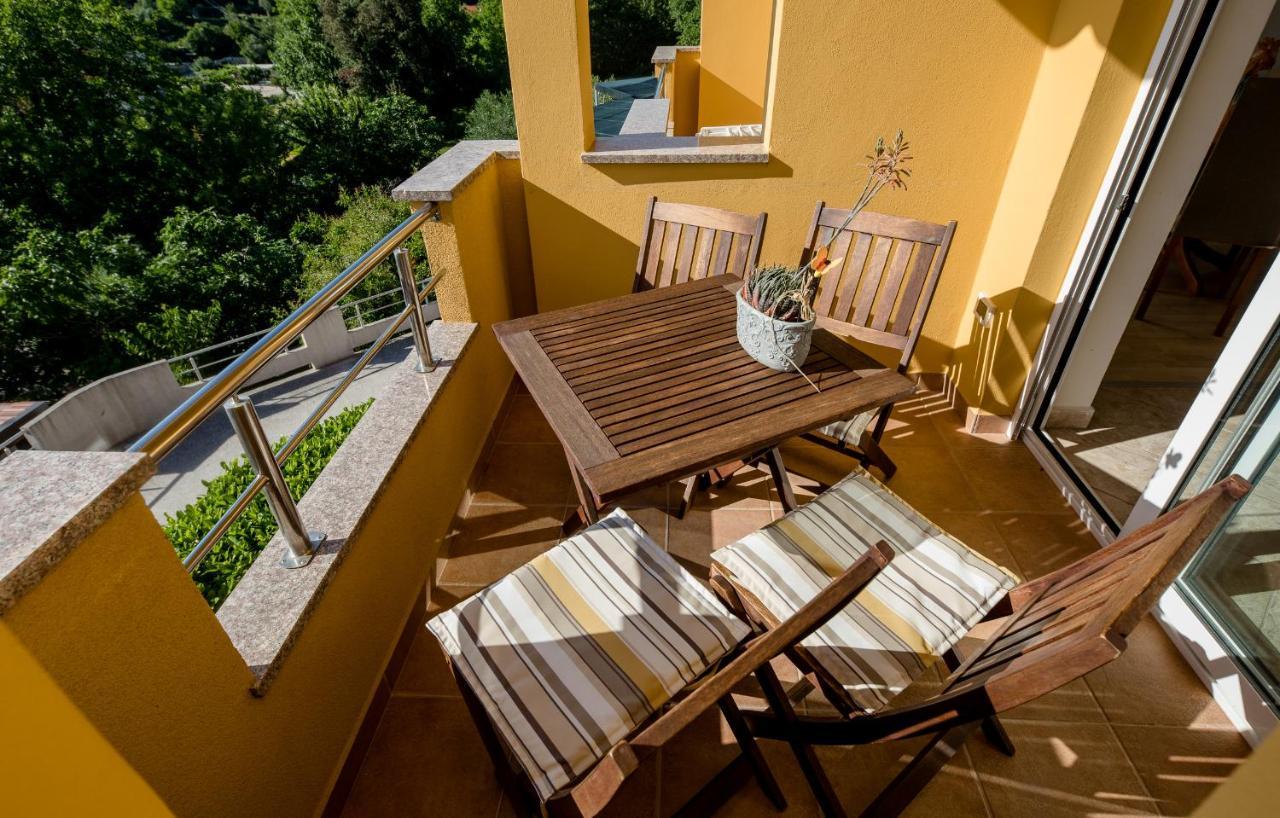 Apartments Silvana In Kampor Екстер'єр фото